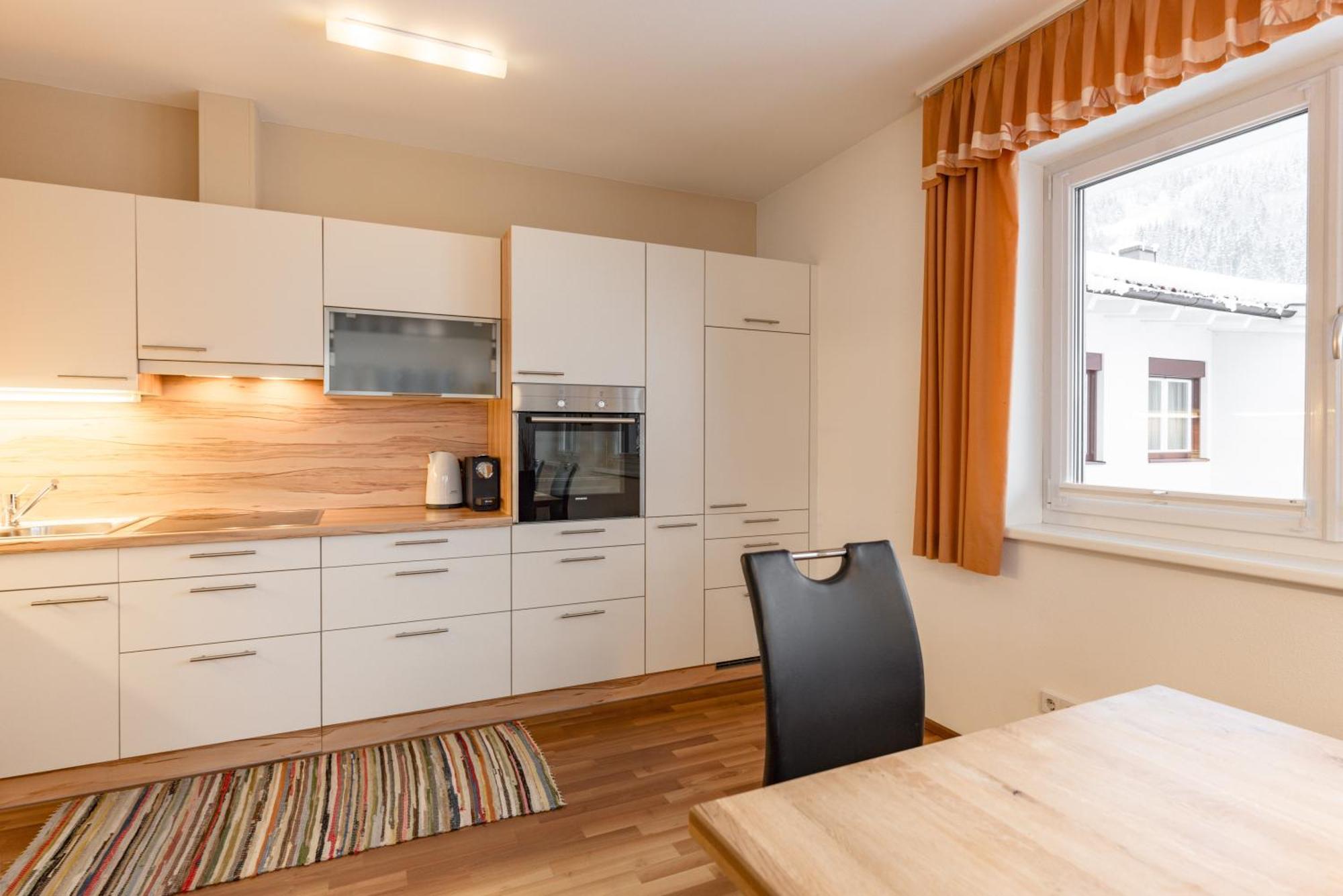 Ferienwohnungen Karoline By Schladming-Appartements Ruang foto