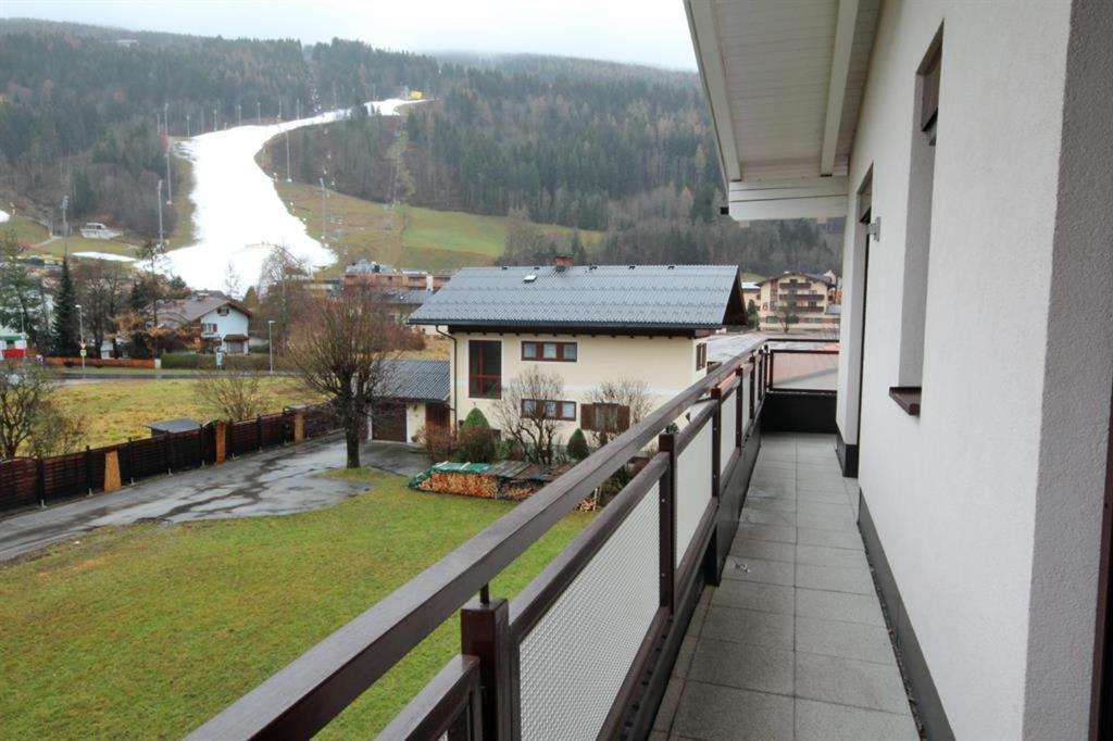 Ferienwohnungen Karoline By Schladming-Appartements Ruang foto